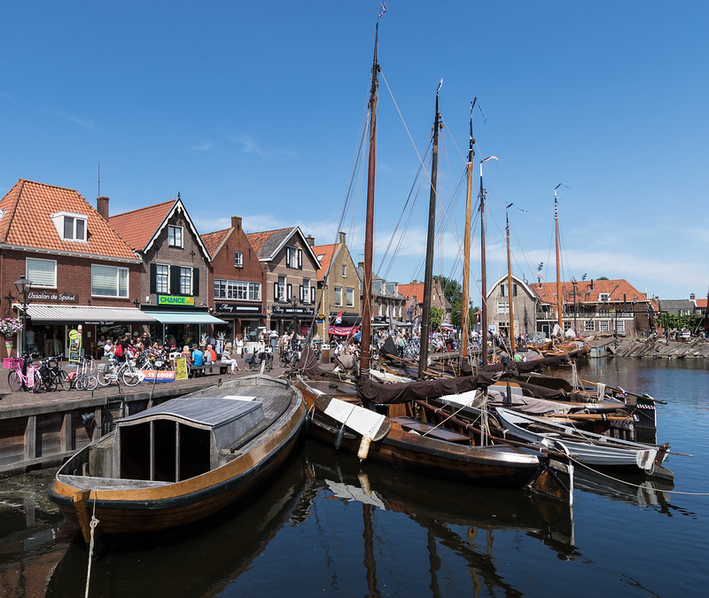 Haven in Spakenburg met boten