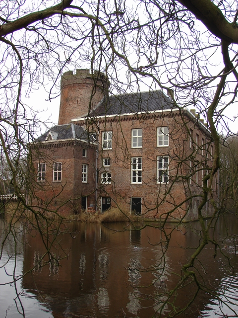 Kasteel Loenersloot op de foto<br class=